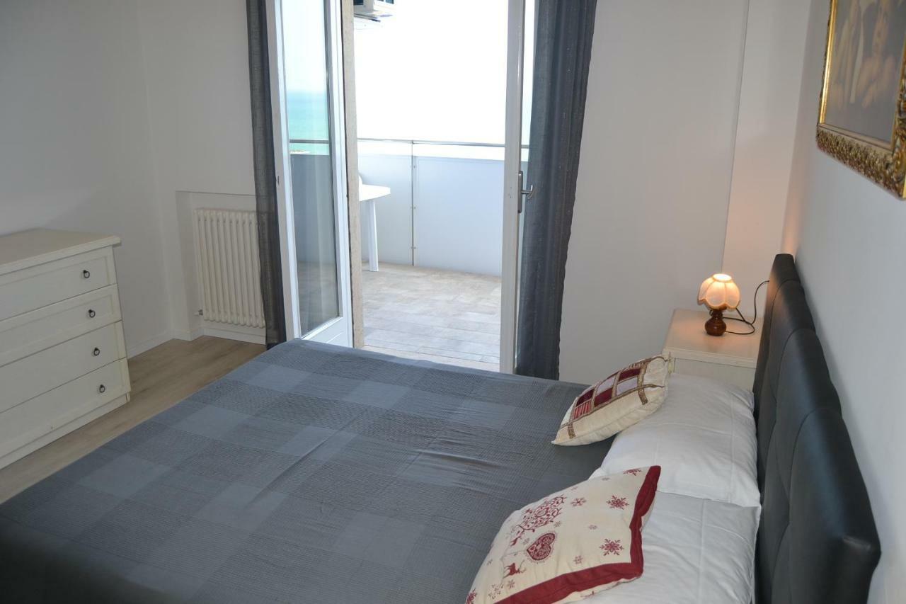 דירות סן בנדטו דל טרנטו Fronte Mare Panoramico San Benedetto מראה חיצוני תמונה